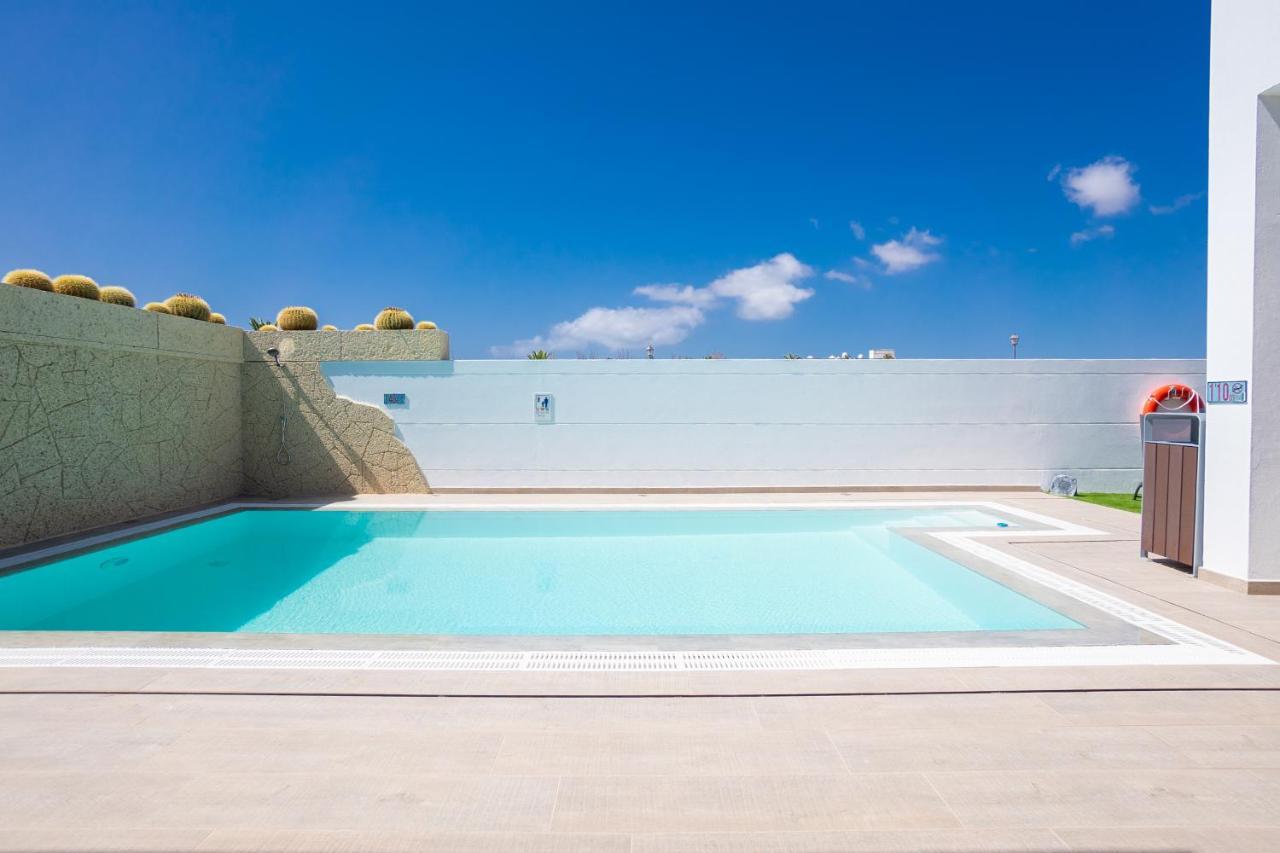 Sea Breeze Villas Lapa And Claca Playa Blanca  Zewnętrze zdjęcie