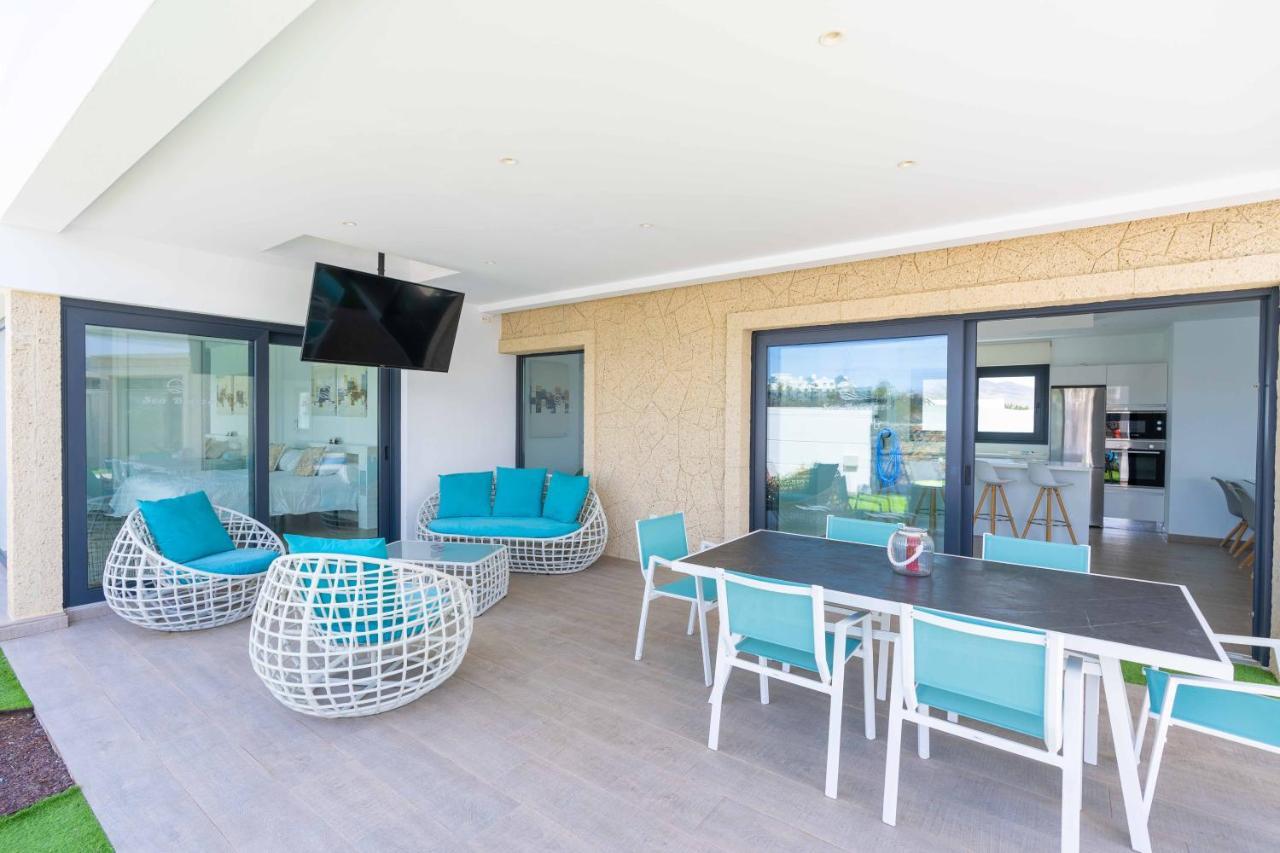 Sea Breeze Villas Lapa And Claca Playa Blanca  Zewnętrze zdjęcie