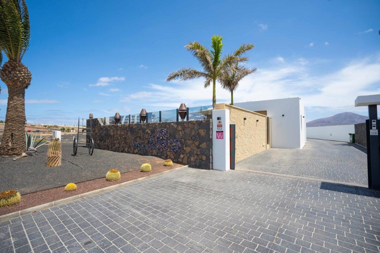 Sea Breeze Villas Lapa And Claca Playa Blanca  Zewnętrze zdjęcie