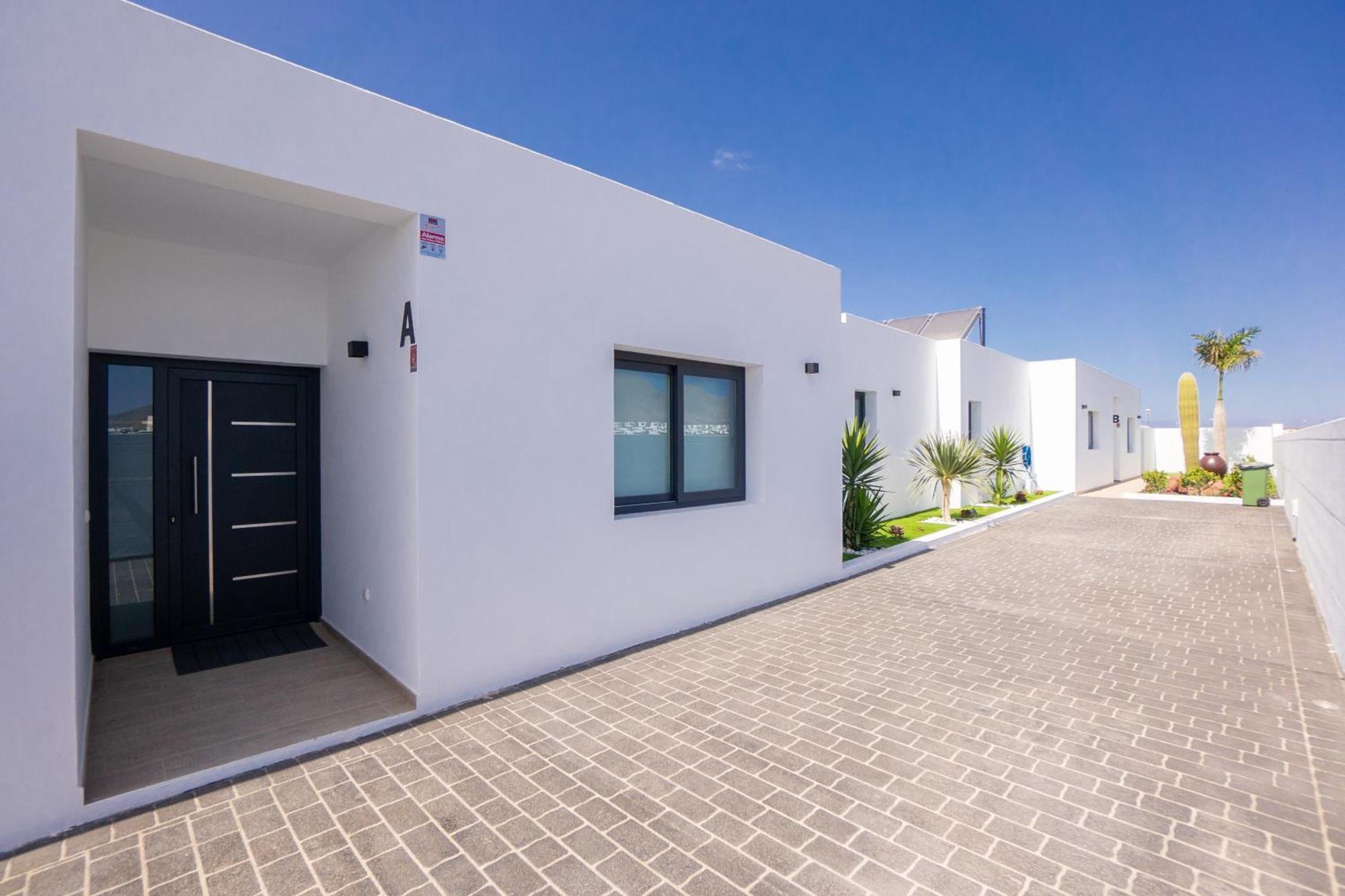Sea Breeze Villas Lapa And Claca Playa Blanca  Zewnętrze zdjęcie