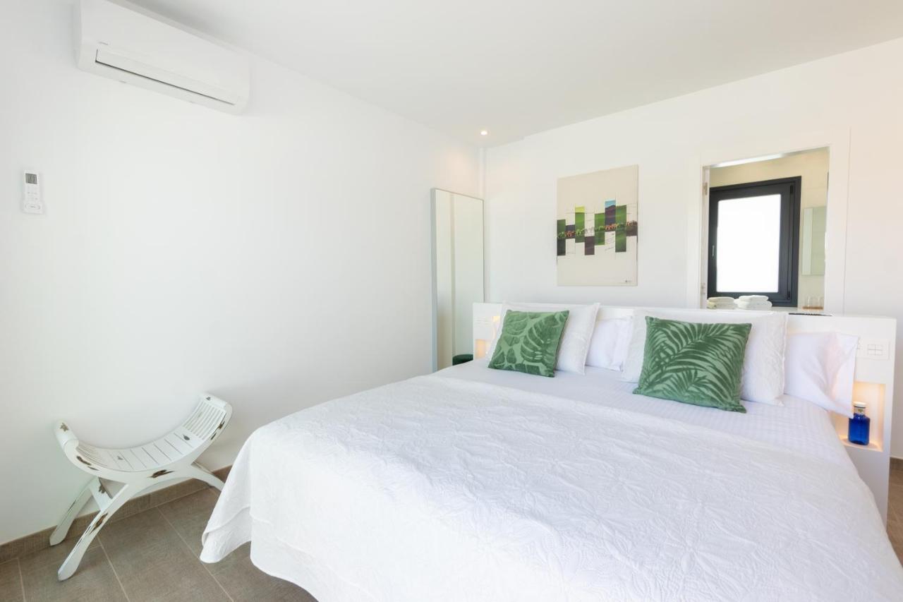 Sea Breeze Villas Lapa And Claca Playa Blanca  Zewnętrze zdjęcie