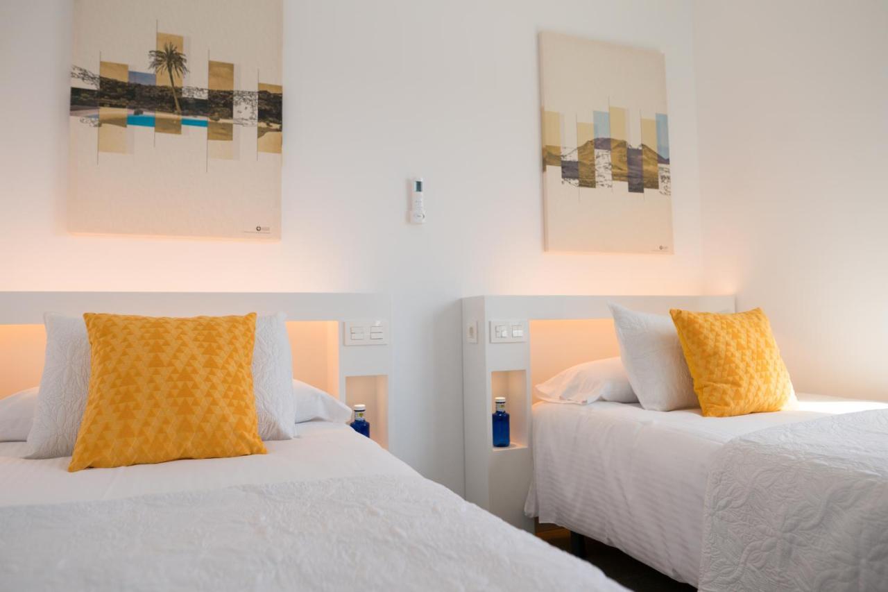 Sea Breeze Villas Lapa And Claca Playa Blanca  Zewnętrze zdjęcie