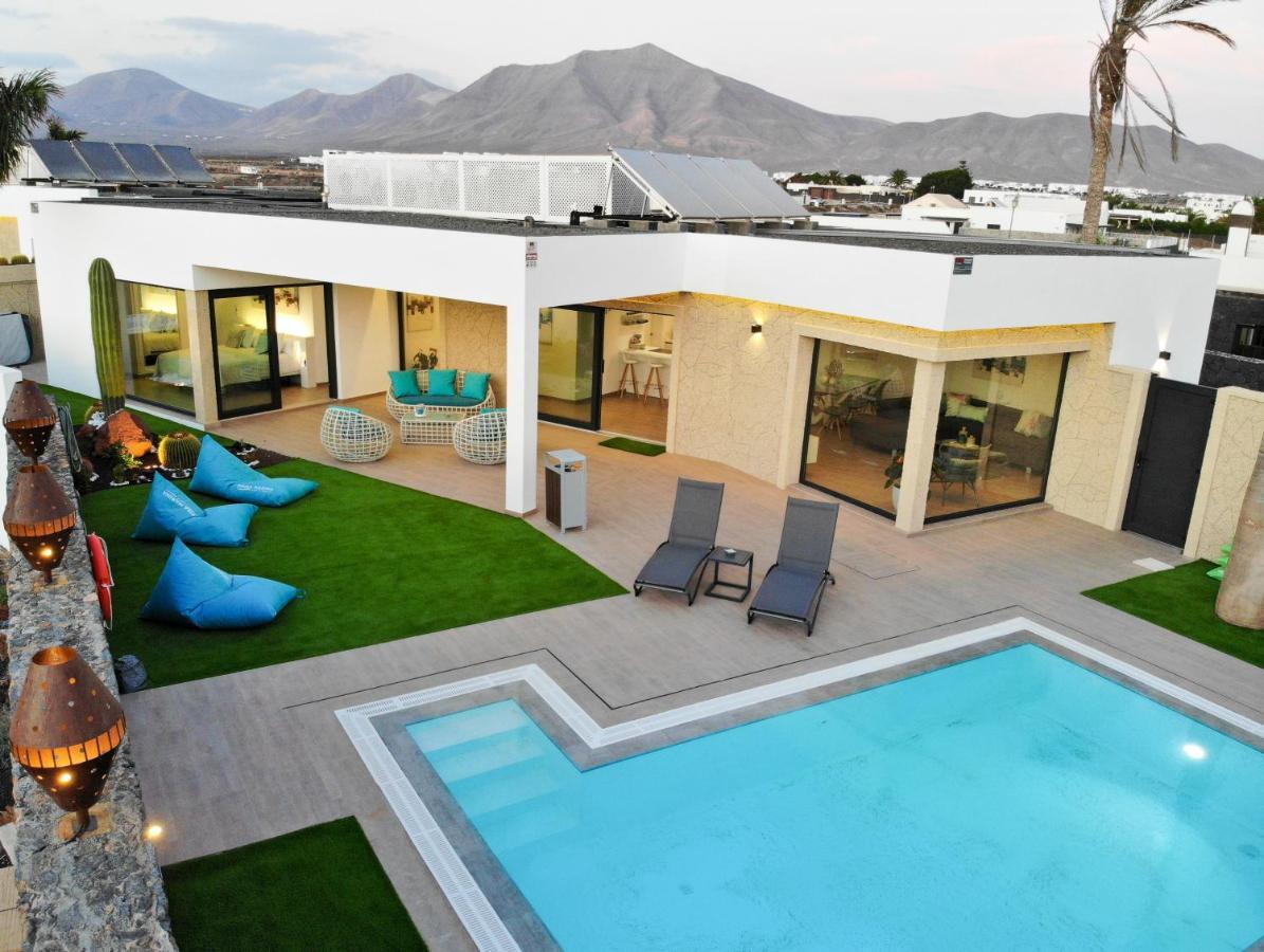 Sea Breeze Villas Lapa And Claca Playa Blanca  Zewnętrze zdjęcie