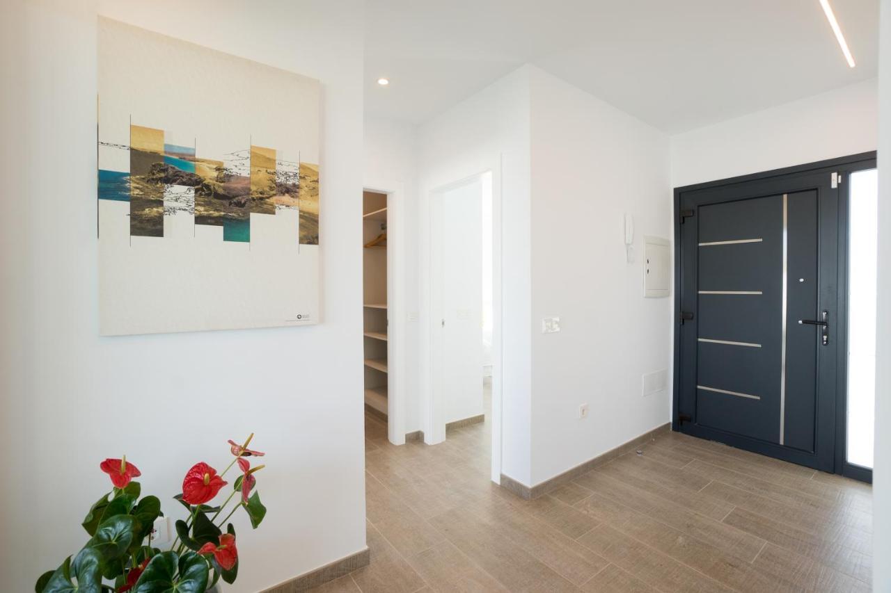Sea Breeze Villas Lapa And Claca Playa Blanca  Zewnętrze zdjęcie
