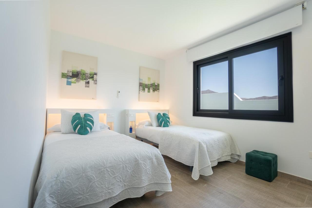 Sea Breeze Villas Lapa And Claca Playa Blanca  Zewnętrze zdjęcie